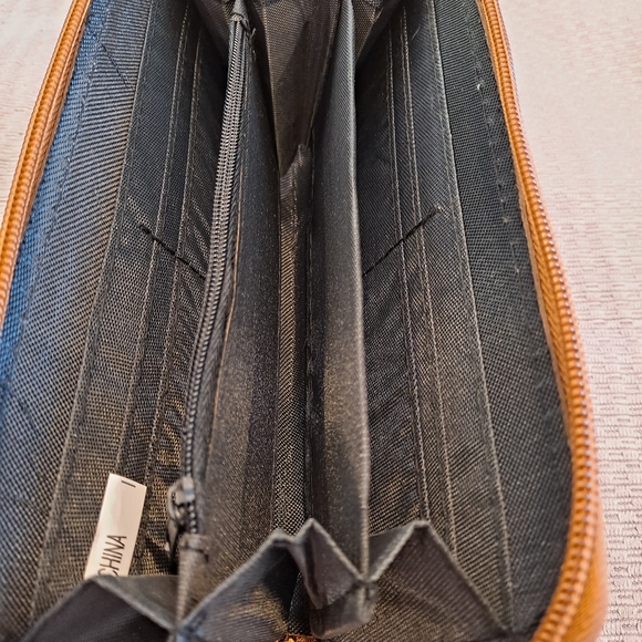 Baby Phat Tan Brown & Red Logo Single Zip Wristlet Wallet Clutch - Picture 7 of 7